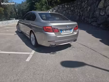 BMW Série 5 550i V8 4.4 407