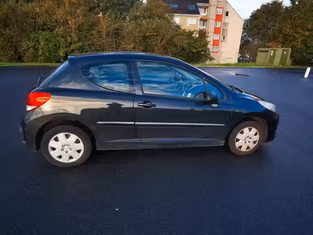 Peugeot 207 1.4 75