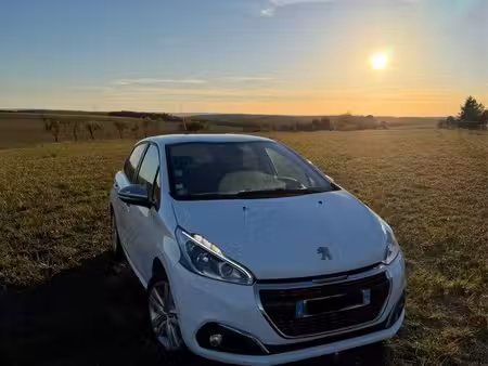 Peugeot 208 1.2 THP 208
