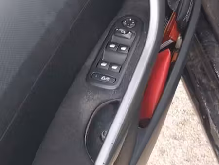 Peugeot 308 1.6 HDi 90