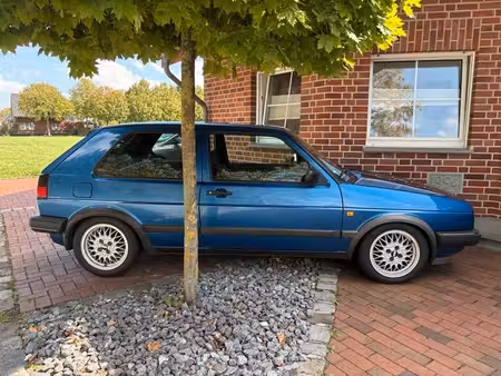 Volkswagen Golf 1.6
