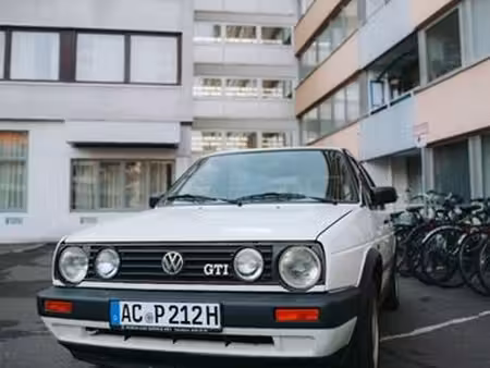 Volkswagen Golf GTI