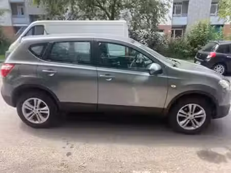 Nissan Qashqai 1.6 117 360