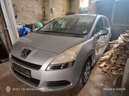 Peugeot 5008 1.6 HDi 130