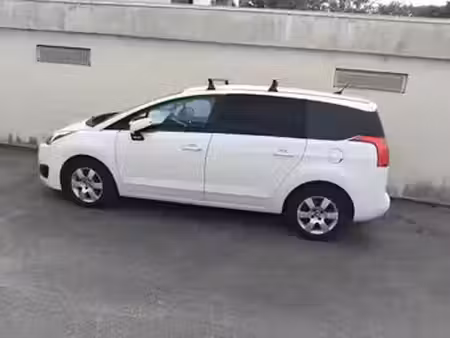 Peugeot 5008 1.6 HDi 120 Access