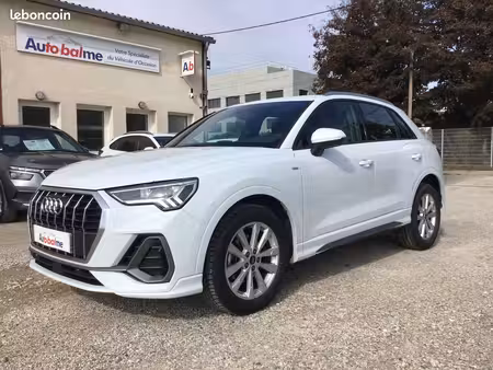 Audi Q3 35 TFSI 1.5 TFSI 150 S line