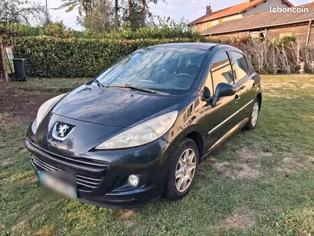 Peugeot 207 1.4 HDi 70