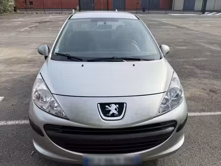 Peugeot 207 1.4 HDi 70