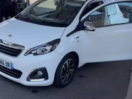 Peugeot 108 1.2 82