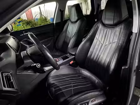 Peugeot 308 2.0 HDi 150