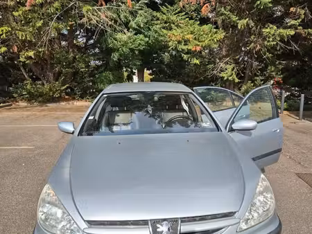 Peugeot 607 2.2 HDi 136