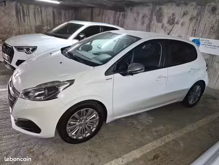 Peugeot 208 1.6 THP 208