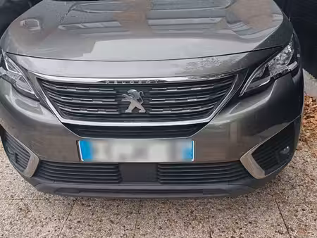 Peugeot 5008 1.5 HDi 130
