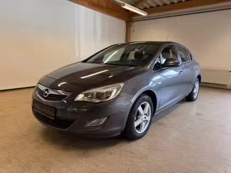 Opel Astra 1.4 Selection
