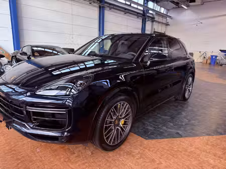 Porsche Cayenne Turbo 4x4