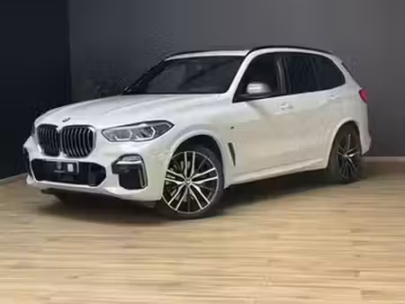 BMW Série 5 550i V8 4.4 530 M Performance xDrive