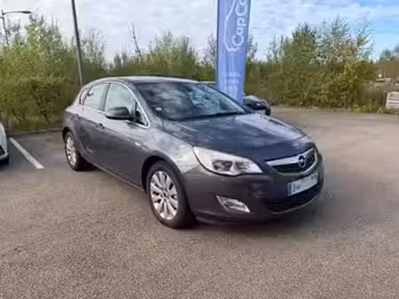 Opel Astra 2.0 CDTI 160 Cosmo