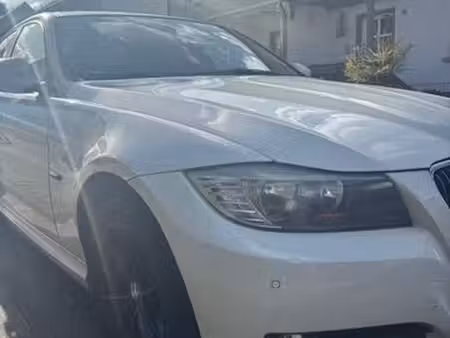 BMW Série 3 318d 2.0 143