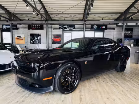 Dodge Challenger V8 6.4 Scat Pack