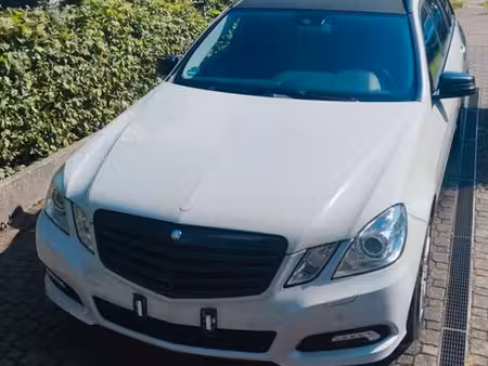 Mercedes-Benz Classe E E 220 2.1 CDI 170