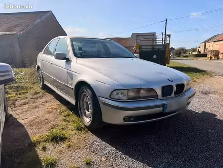 BMW Série 5 525d 2.5 163