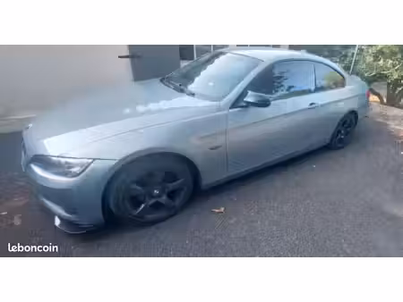 BMW Série 3 320i 170