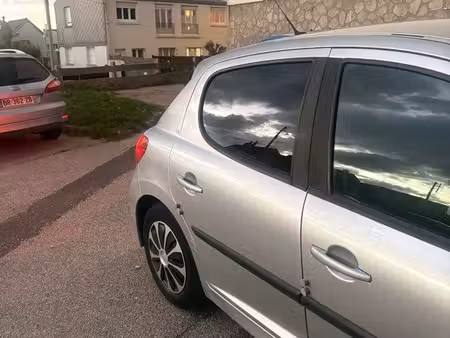 Peugeot 207 1.4 HDi 70