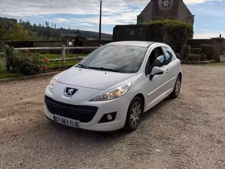 Peugeot 207 1.6 HDi 92