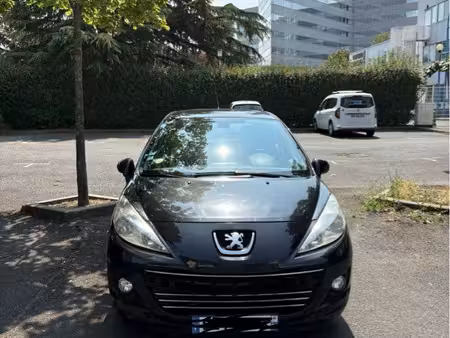 Peugeot 207 1.6 HDi 92