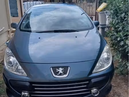 Peugeot 307 CC 2.0 138