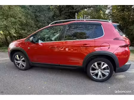 Peugeot 2008 1.2 130