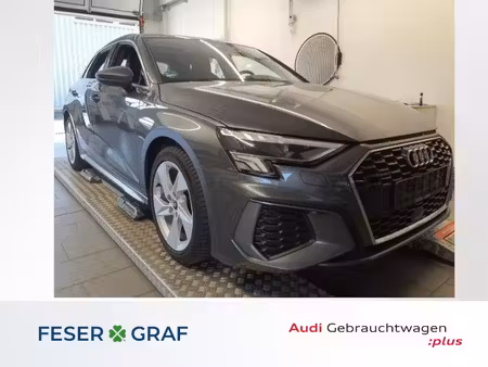 Audi A3 2.0 TFSI 200 S line quattro