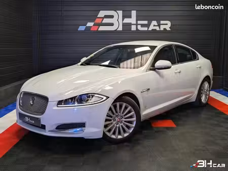 Jaguar XF P200 2.2 200 Luxe