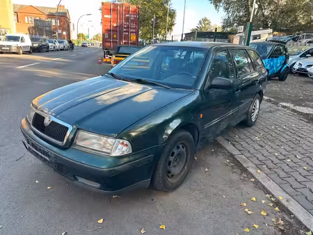 Škoda Octavia 1.6 100