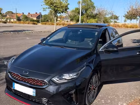 Kia Ceed 1.6 T GDi 204