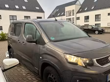 Peugeot Rifter 1.2 THP 110