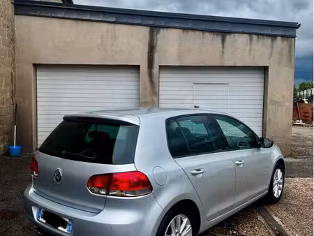 Volkswagen Golf 2.0 TDI 140