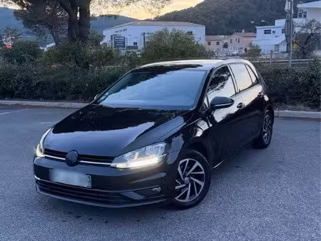 Volkswagen Golf 1.0 TSI 115