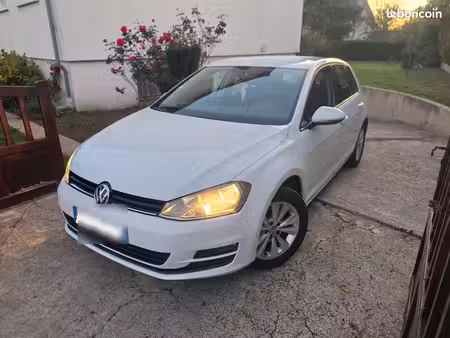 Volkswagen Golf 1.2 TSI 105 Confortline