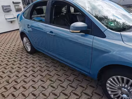 Ford Focus 1.8 125