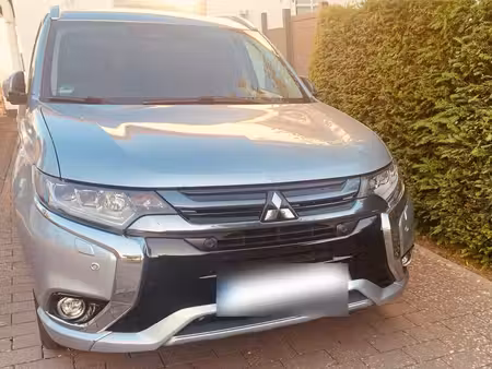 Mitsubishi Outlander PHEV 2.0 121 4x4