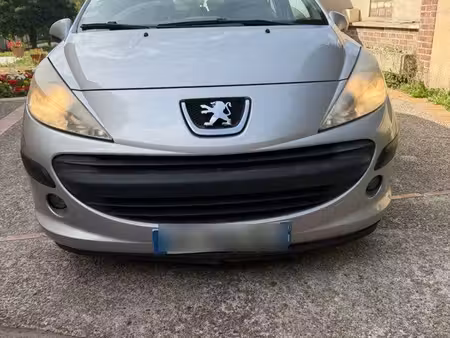 Peugeot 207 1.4 90