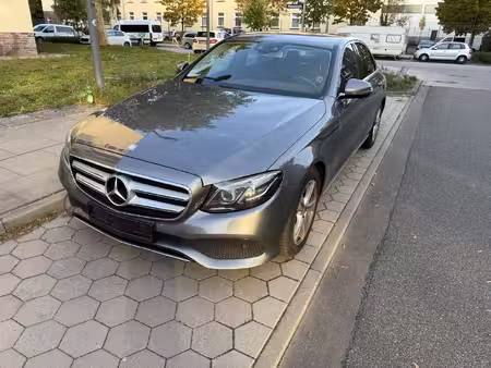 Mercedes-Benz Classe E E 220 Avantgarde 4Matic
