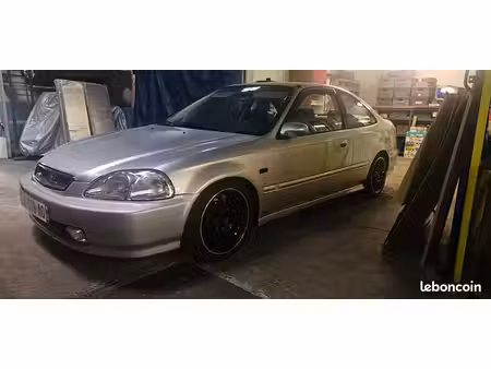 Honda Civic 1.6 105 LS