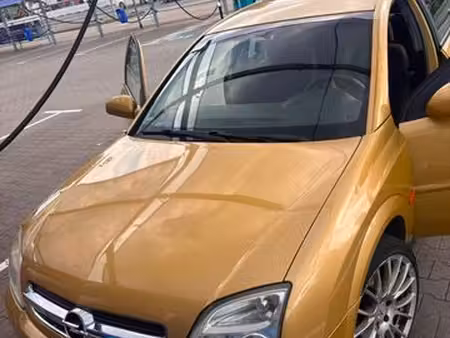 Opel Vectra 1.8 122