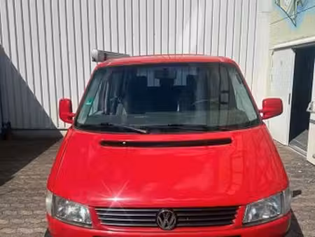 Volkswagen Transporter T4 2.5 TDI 102