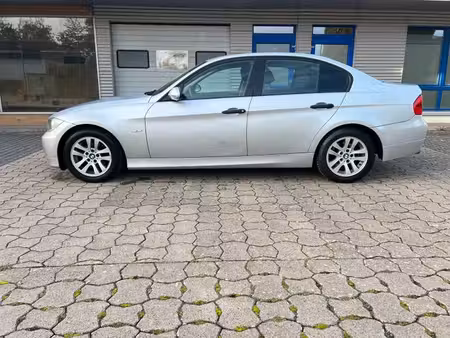BMW Série 3 320i 2.0 150