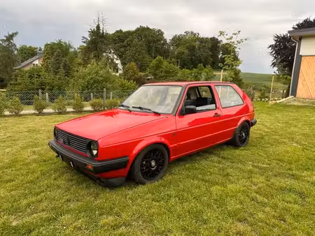 Volkswagen Golf VR6 V6 2.8 174