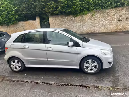 Mercedes-Benz Classe B B 200