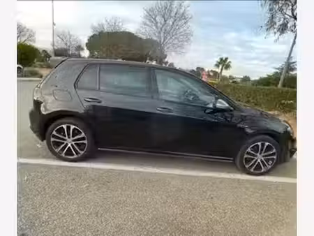 Volkswagen Golf 1.6 TDI 110 Lounge
